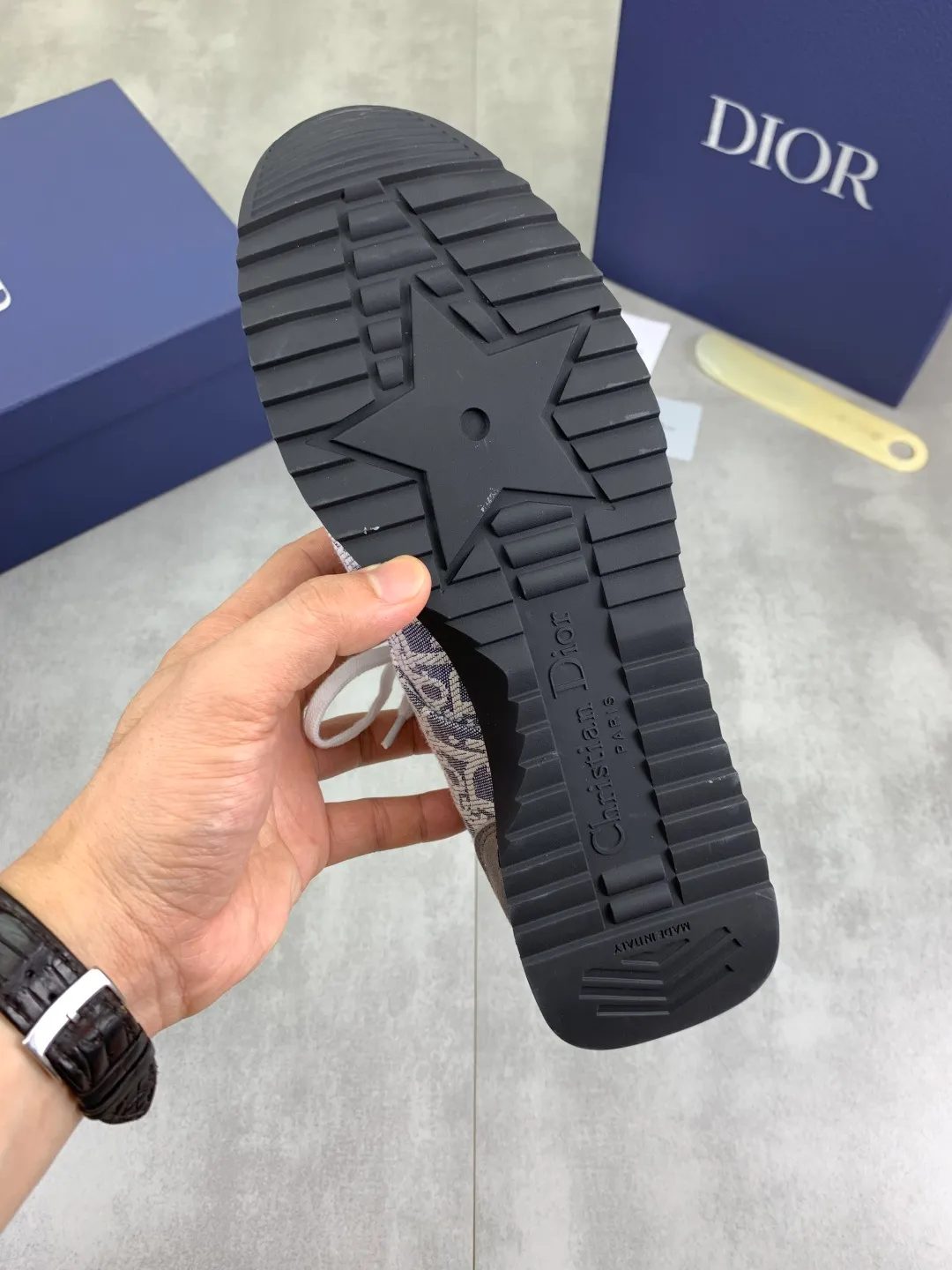 Men's Men's Shoes💰P420💰[New Style]🆘[Dior] 2025 Dior Original Lace-up Low-top Men's Shoes Classic casual shoes 🔥This model is the official flagship model with high quality and made by famous original designers. It is made of high-quality cowhide with original materials➕comfortable and breathable mesh lining➕pigskin insole. The perfect last shape and generous and fashionable design have attracted many consumers and are suitable for drivers to drive🚗. What you want is the best quality in the market. Color: 8️⃣Color Code number: 38--44 (45 46 customized)